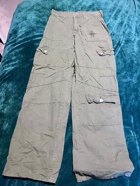 SHEIN Olive Green Cargo Wide-Leg Pants